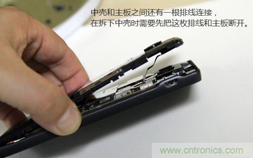 拆解4G新機索尼M35t：用料十足，易于維修