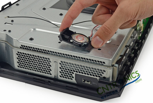 不容錯(cuò)過(guò)！大神級(jí)拆解力作：X-BOX ONE 解密內(nèi)部結(jié)構(gòu)!！