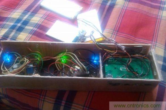 組裝，調試，安裝吸音棉