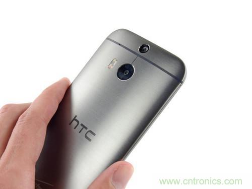 牛人強拆！新HTC One(M8)真機精密做工難修理