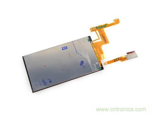 牛人強拆！新HTC One(M8)真機精密做工難修理