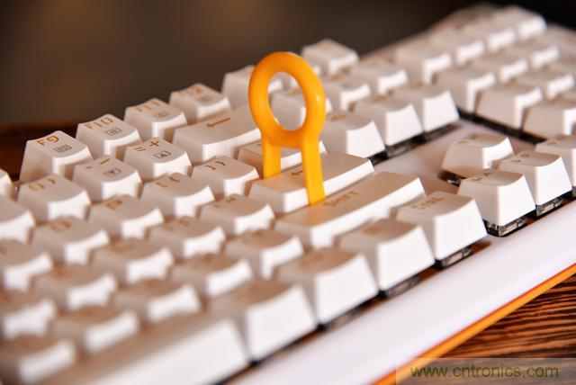 左手寫愛，右手寫他&mdash;&mdash;從此鍵盤鼠標不分家！