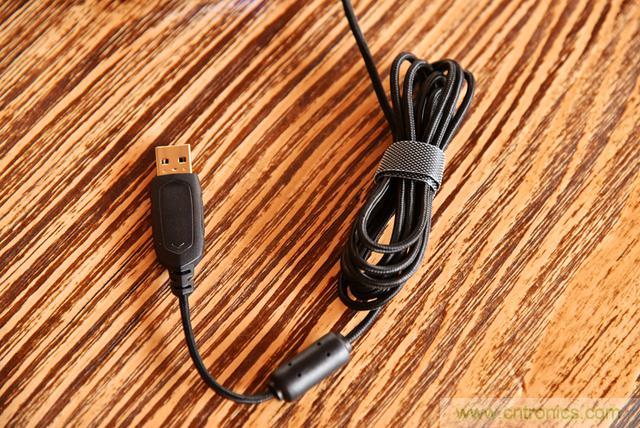 左手寫愛，右手寫他&mdash;&mdash;從此鍵盤鼠標不分家！