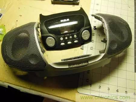 廢舊收音機(jī)如何變身成酷炫機(jī)器人？