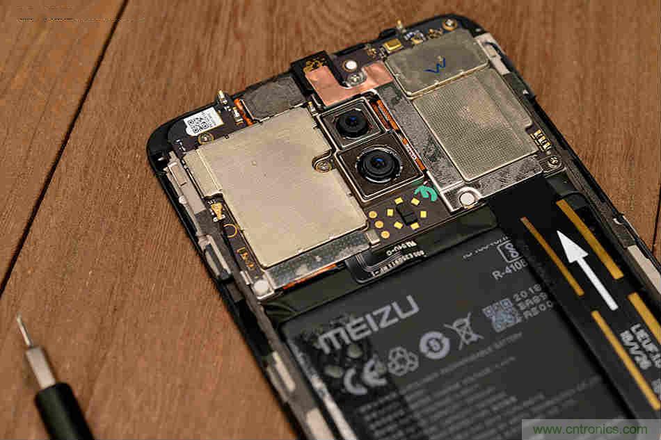 拆解魅族15 Plus：玩轉了新概念，但其工藝究竟如何？