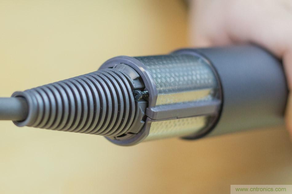 拆解戴森吹風(fēng)機(jī)：近三千元的價格貴在哪？