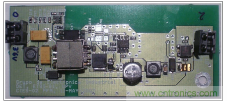 利用超低電流、脈沖頻率調制DC-DC轉換器降低待機功耗