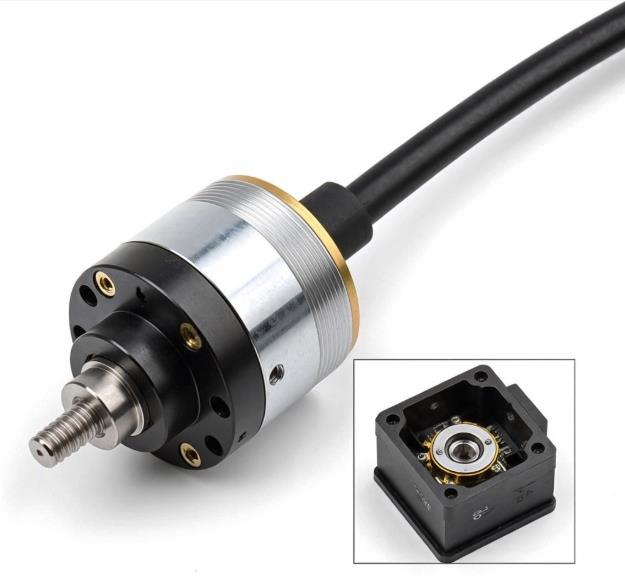 空間感知雙雄對決：位移的微米級追蹤 vs 陀螺的毫弧度角速度比拼